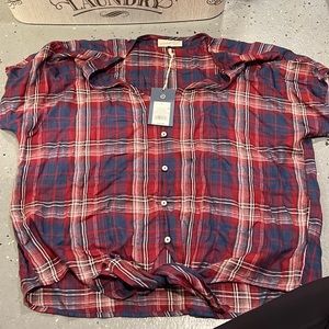 Universal threads shirt with tie in front red white blue